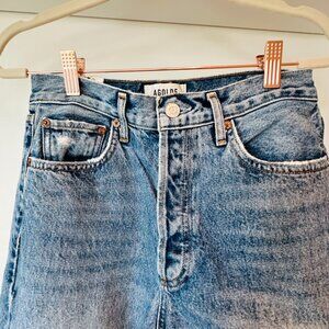 Agolde 90's Pinch Crop- Size 26- Navigate